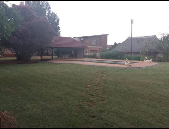 BUSINESS FOR SALE IN DAGGAFONTEIN